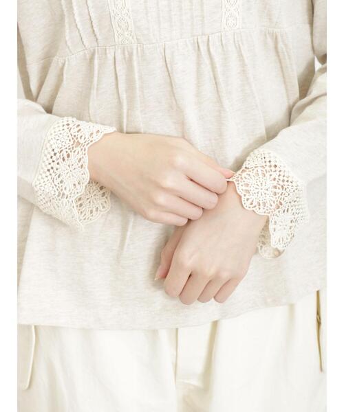 Samansa Mos2（サマンサ モスモス）の「スタンド襟レースカットソー（Tシャツ/カットソー・レディース・ブラック/オフホワイト/ベージュ・F）」の10枚目の写真