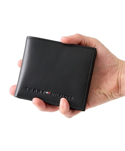 TOMMY HILFIGER(トミーヒルフィガー)の「【TOMMY HILFIGER / トミーヒルフィガー】レザーコンパクトウォレット / 二つ折り財布(財布・メンズ・ブラック/ブラウン・FREE)」の10枚目の写真