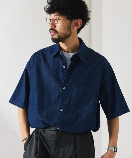 FREAK'S STORE（フリークスストア）の「限定展開 Relax Fit リラックスフィット レギュラーカラー ショートスリーブ デニムシャツ（シャツ/ブラウス・メンズ・ライトインディゴブルー/ダークグレー/ダークインディゴブルー/ブラック・SMALL/MEDIUM/LARGE）」の7枚目の写真