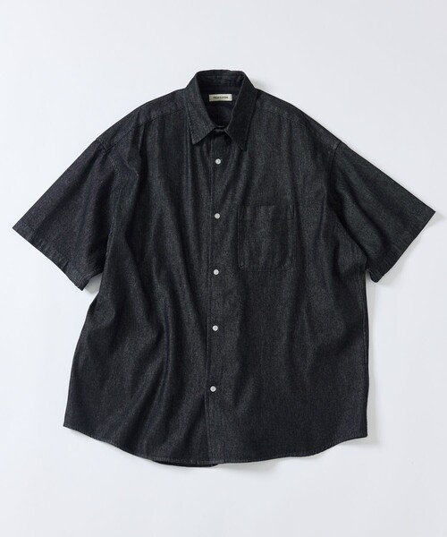 FREAK'S STORE（フリークスストア）の「限定展開 Relax Fit リラックスフィット レギュラーカラー ショートスリーブ デニムシャツ（シャツ/ブラウス・メンズ・ライトインディゴブルー/ダークグレー/ダークインディゴブルー/ブラック・SMALL/MEDIUM/LARGE）」の5枚目の写真