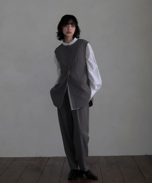 hellam（へラム）の「テーパードパンツ（スラックス・レディース・アイボリー/グレイッシュベージュ/ブラック/チャコール・FREE）」の12枚目の写真