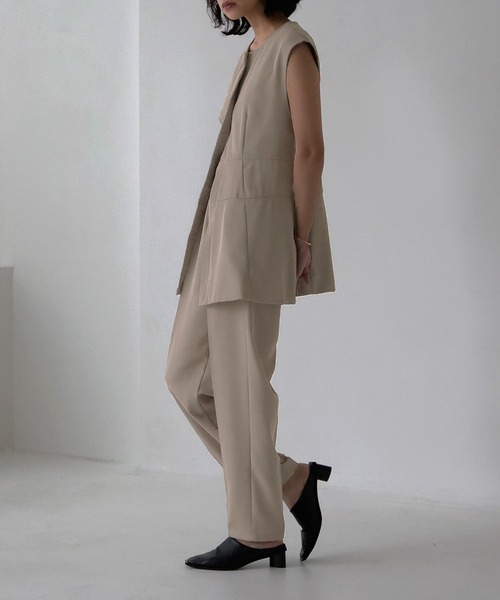 hellam（へラム）の「テーパードパンツ（スラックス・レディース・アイボリー/グレイッシュベージュ/ブラック/チャコール・FREE）」の16枚目の写真