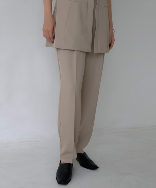 hellam（へラム）の「テーパードパンツ（スラックス・レディース・アイボリー/グレイッシュベージュ/ブラック/チャコール・FREE）」の18枚目の写真