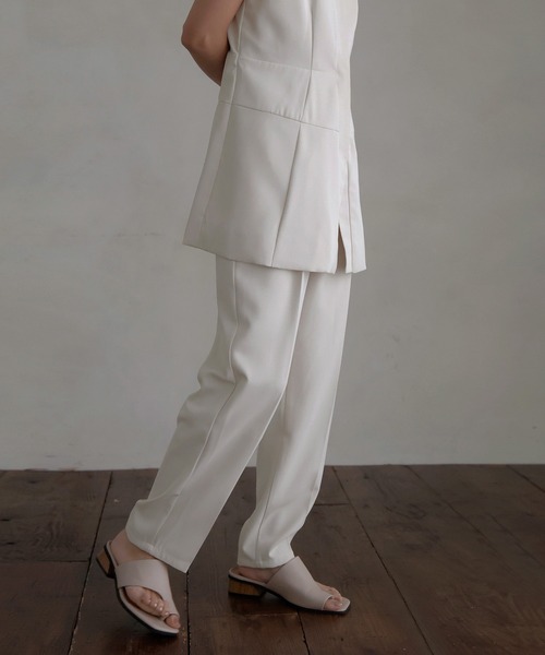 hellam（へラム）の「テーパードパンツ（スラックス・レディース・アイボリー/グレイッシュベージュ/ブラック/チャコール・FREE）」の22枚目の写真