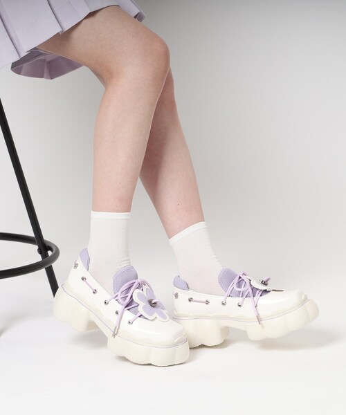 cs T&P（シーエスティーアンドピー）の「厚底フラワーパンプス（パンプス・レディース・ブラック/パープル系・S/M/L/LL）」の18枚目の写真