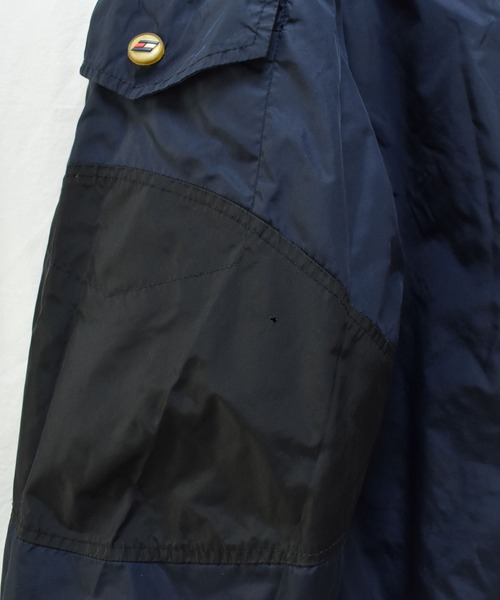 TOMMY HILFIGER（トミーヒルフィガー）の「【ヴィンテージ古着】90's TOMMY HILFIGER / トミーヒルフィガー リバーシブルジャケット ナイロンジャケット（ナイロンジャケット・メンズ・ネイビー・X-LARGE）」の9枚目の写真