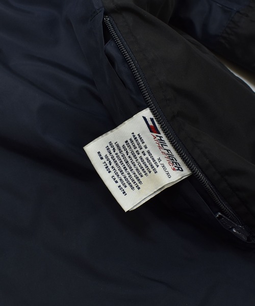 TOMMY HILFIGER（トミーヒルフィガー）の「【ヴィンテージ古着】90's TOMMY HILFIGER / トミーヒルフィガー リバーシブルジャケット ナイロンジャケット（ナイロンジャケット・メンズ・ネイビー・X-LARGE）」の4枚目の写真