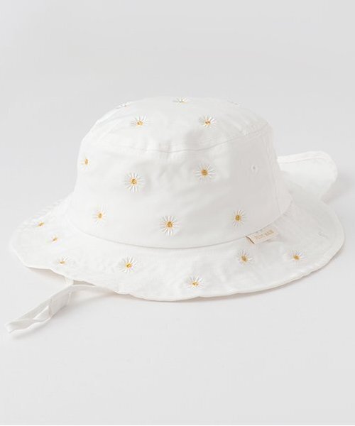 petit main（プティマイン）の「刺繍バケットハット（ハット・キッズ・ベージュ/クリーム/マルチ/ライトピンク/チャコール/ラベンダー/ネイビー/オフホワイト/ブルー・52cm/50cm/54cm）」の2枚目の写真