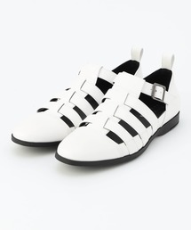 グルカデザインスニーカー