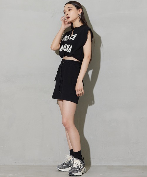 SEN TOKYO(セントーキョー)の「カレッジロゴが可愛い。フレンチスリーブ カーゴミニスカートセットアップ(Tシャツ/カットソー・レディース・ブラック/ベージュ/グレー/カーキ・FREE)」の18枚目の写真