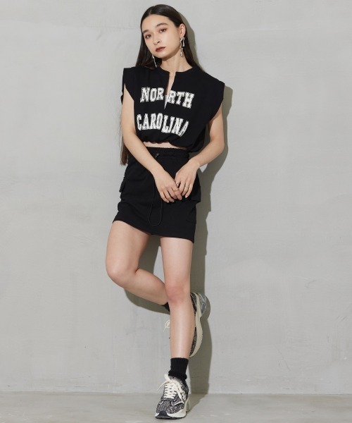 SEN TOKYO(セントーキョー)の「カレッジロゴが可愛い。フレンチスリーブ カーゴミニスカートセットアップ(Tシャツ/カットソー・レディース・ブラック/ベージュ/グレー/カーキ・FREE)」の16枚目の写真