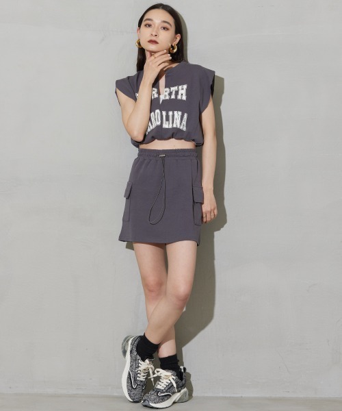 SEN TOKYO(セントーキョー)の「カレッジロゴが可愛い。フレンチスリーブ カーゴミニスカートセットアップ(Tシャツ/カットソー・レディース・ブラック/ベージュ/グレー/カーキ・FREE)」の20枚目の写真