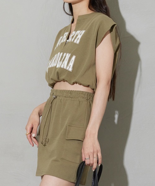 SEN TOKYO(セントーキョー)の「カレッジロゴが可愛い。フレンチスリーブ カーゴミニスカートセットアップ(Tシャツ/カットソー・レディース・ブラック/ベージュ/グレー/カーキ・FREE)」の12枚目の写真