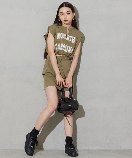 SEN TOKYO(セントーキョー)の「カレッジロゴが可愛い。フレンチスリーブ カーゴミニスカートセットアップ(Tシャツ/カットソー・レディース・ブラック/ベージュ/グレー/カーキ・FREE)」の13枚目の写真