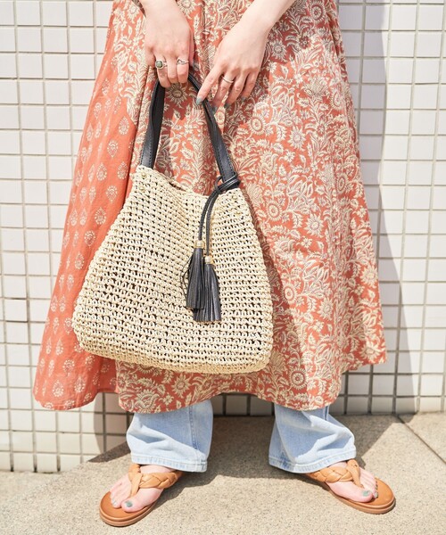 FREAK'S STORE（フリークスストア）の「限定展開　フリンジ ペーパー ハンドル バッグ（トートバッグ）（かごバッグ・レディース・キナリ/ベージュ/グレー/ブルーグリーン・ONE SIZE）」の8枚目の写真