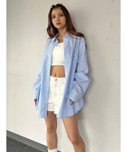 EGOIST（エゴイスト）の「ホイルプリントストライプビッグシャツ（シャツ/ブラウス・レディース・ピンク/ブルー/ネイビー・FREE）」の18枚目の写真