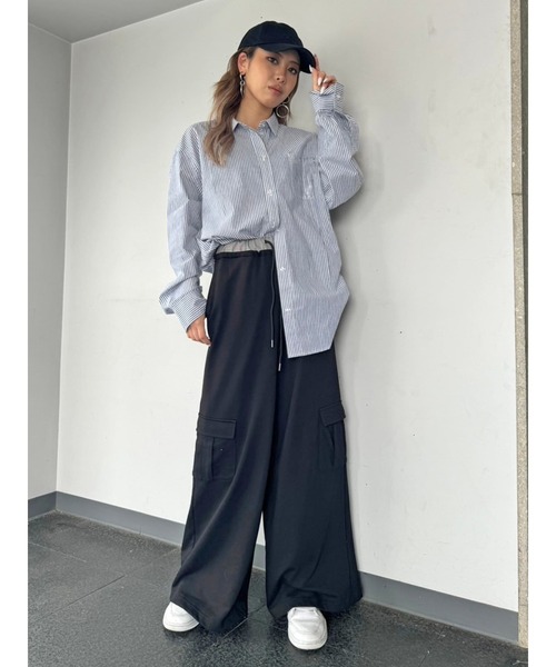 EGOIST（エゴイスト）の「ホイルプリントストライプビッグシャツ（シャツ/ブラウス・レディース・ピンク/ブルー/ネイビー・FREE）」の21枚目の写真