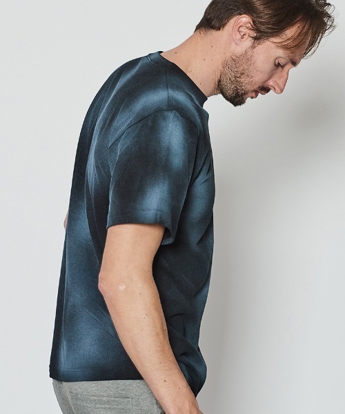 ACANTHUS（アカンサス）の「mt9084- Hand Spray Paint Tee Tシャツ（Tシャツ/カットソー・メンズ・アッシュ/ブラック・XL/L/M/S）」の6枚目の写真