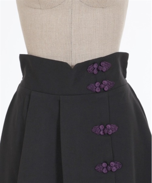 axes femme POETIQUE（アクシーズファムポエティック）の「チャイナボタンイレヘムスカート（スカート・レディース・ダークグリーン/グレー/ブラック・MEDIUM）」の18枚目の写真