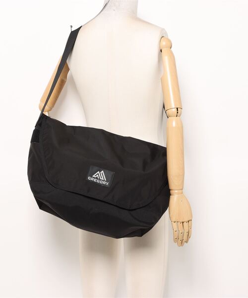 ADAM ET ROPE'(アダムエロペ)の「【GREGORY/グレゴリー】AUTHENTIC MESSENGER(メッセンジャーバッグ・メンズ・ブラック・FREE)」の5枚目の写真