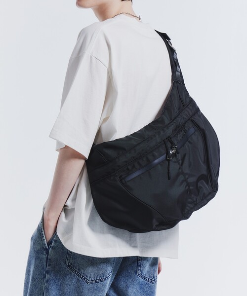 ラウンドビッグショルダーバッグ（ショルダーバッグ）｜tk.TAKEO KIKUCHI（ティーケータケオキクチ）