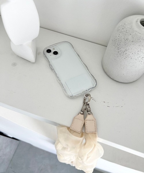 Me%（ミィパーセント）の「【iPhone14対応】クリアナミナミiPhoneケース　128494（スマホケース/カバー・レディース・オフホワイト/ブラック・FREE）」の3枚目の写真