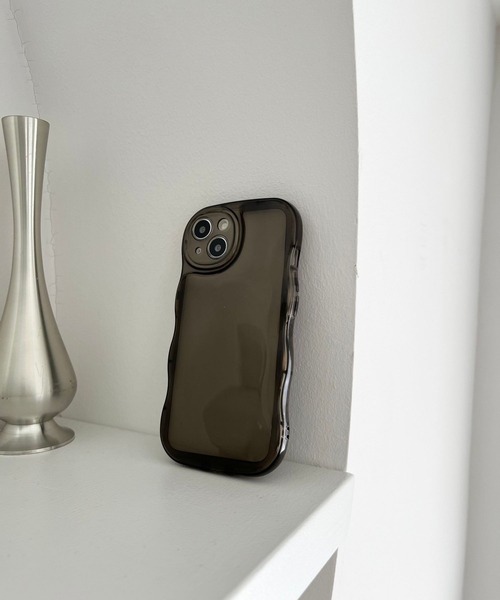 Me%（ミィパーセント）の「【iPhone14対応】クリアナミナミiPhoneケース　128494（スマホケース/カバー・レディース・オフホワイト/ブラック・FREE）」の8枚目の写真