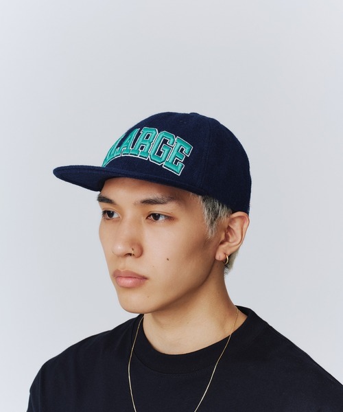XLARGE（エクストララージ）の「ARCH LOGO 3D EMB. CAP