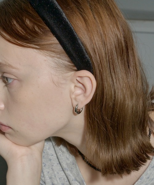 GIUNON（ジウノン）の「simple hoop pierce / シンプルフープピアス（ピアス（両耳用）・レディース・シルバー/ゴールド・FREE）」の9枚目の写真