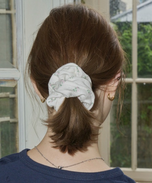 GIUNON（ジウノン）の「simple hoop pierce / シンプルフープピアス（ピアス（両耳用）・レディース・シルバー/ゴールド・FREE）」の18枚目の写真