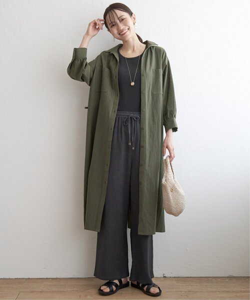 ikka（イッカ）の「【親子コーデ】スキッパーシャツワンピース（シャツワンピース・レディース・ダークグリーン/ブルー・M/L/S）」の3枚目の写真