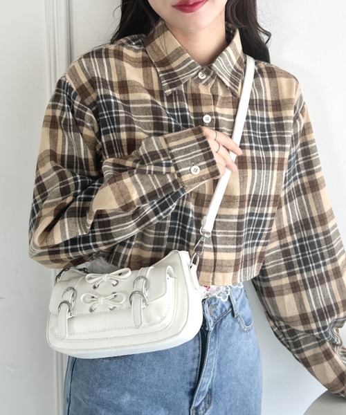 SOLLON.(ソルロン)の「ダブルリボンベルトデザインショルダーバッグ(ショルダーバッグ・レディース・レッド/ホワイト/ブラック・FREE)」の12枚目の写真