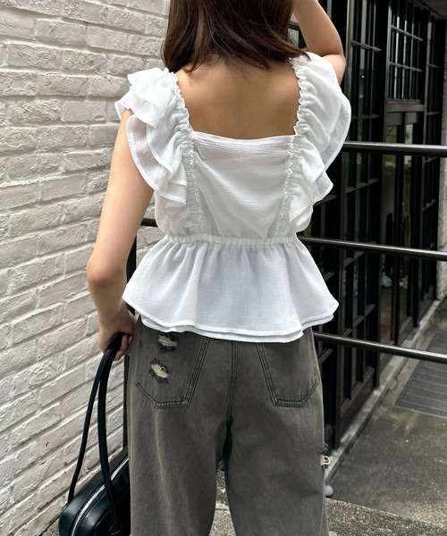 Chico(チコ)の「【完売カラー再販/新色追加】フリルペプラムブラウス(シャツ/ブラウス・レディース・ホワイト系その他2/レッド/ブラック/ホワイト/ブラック系その他2・FREE)」の10枚目の写真