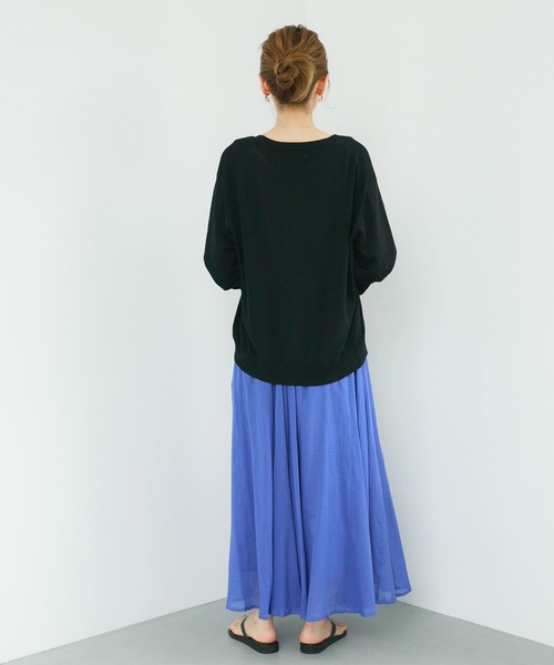 URBAN RESEARCH Sonny Label（アーバンリサーチサニーレーベル）の「『イージーケア/UVカット』ミドル丈Vネックカーディガン（カーディガン/ボレロ・レディース・オフホワイト/ブルー系その他/ブラック/グレー・FREE）」の12枚目の写真