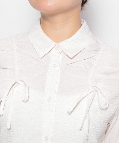 3.3 Field Trip （3.3フィールドトリップ）の「3.3 Field Trip／ドロストリボンシャツ（シャツ/ブラウス・レディース・ホワイト/ネイビー/ライトグリーン・FREE）」の18枚目の写真