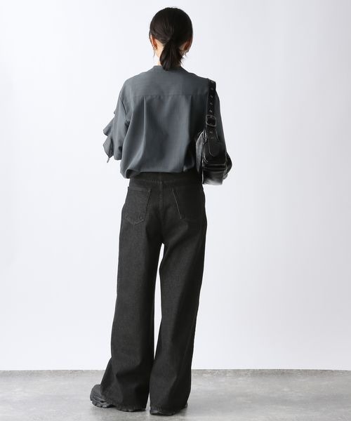 フランス発 Sandro フロントフリルがお洒落! 短丈 半袖 Tシャツ フランス発 Sandro フロントフリルがお洒落! 短丈 半袖 Tシャツ