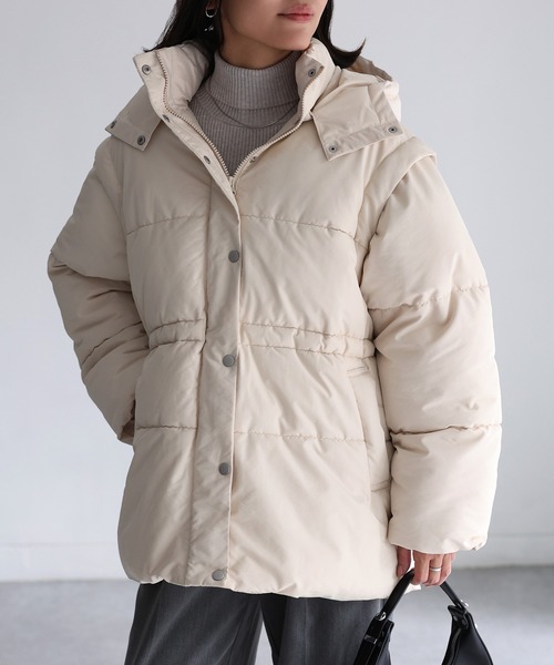 Riberry（リベリー）の「ベルト付きマルチWAY中綿ミドルダウン（ダウンジャケット/コート・レディース・ブラック/アイボリー・FREE）」の4枚目の写真