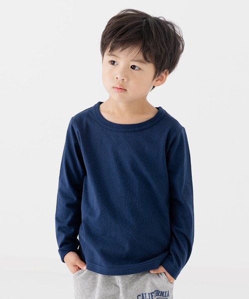 chil2（チルツー）の「全20色 無地長袖Tシャツ（Tシャツ/カットソー・キッズ・クリーム/ラベンダー/ワインレッド/ミント/オレンジ/レッド/グレー/ブラック/チャコールグレー/ホワイト/ベージュ/スモークピンク/イエロー/ネイビー/ライトグリーン/ブルー/モカ/グリーン/マスタード/サックスブルー・80ｃｍ/90cm/110cm/100cm/120cm/130cm/140cm/150cm/160cm）」の11枚目の写真