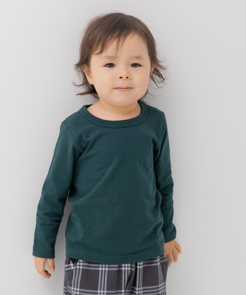 chil2（チルツー）の「全20色 無地長袖Tシャツ（Tシャツ/カットソー・キッズ・クリーム/ラベンダー/ワインレッド/ミント/オレンジ/レッド/グレー/ブラック/チャコールグレー/ホワイト/ベージュ/スモークピンク/イエロー/ネイビー/ライトグリーン/ブルー/モカ/グリーン/マスタード/サックスブルー・80ｃｍ/90cm/110cm/100cm/120cm/130cm/140cm/150cm/160cm）」の8枚目の写真