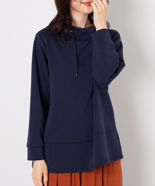 BELLUNA PLUS(ベルーナ)の「ワイドネック切替デザインプルオーバー(Tシャツ/カットソー・レディース・ライム/ネイビー/アイボリー/ブルー/チャコール/ミント/ピンクベージュ・X-LARGE/MEDIUM/LARGE)」の12枚目の写真