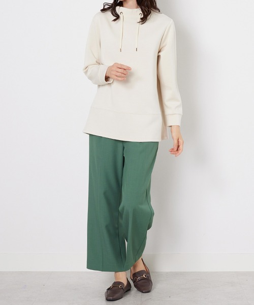 BELLUNA PLUS(ベルーナ)の「ワイドネック切替デザインプルオーバー(Tシャツ/カットソー・レディース・ライム/ネイビー/アイボリー/ブルー/チャコール/ミント/ピンクベージュ・X-LARGE/MEDIUM/LARGE)」の10枚目の写真