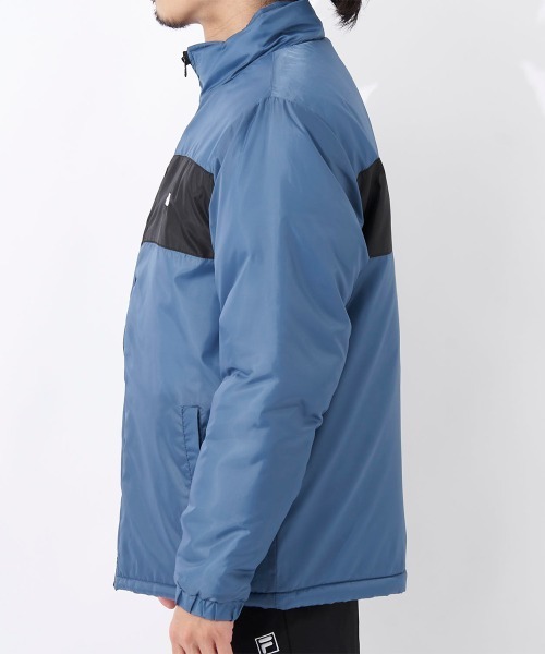 FILA(フィラ)の「中綿スタンドジャケット(ダウンジャケット/コート・メンズ・ブラック/ダークブルー/ブラウン系その他・MEDIUM/LARGE/X-LARGE)」の8枚目の写真