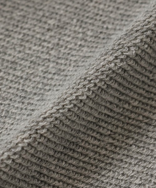 NANGA（ナンガ）の「ECO HYBRID CAMPING MANNERS RRC SWEATSHIRT（スウェット・メンズ・カーキ/ブラック/ライトグレー/オートミール・S/M/L/XL）」の9枚目の写真