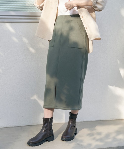 ikka（イッカ）の「【雑誌InRed11月号掲載】GOKU楽ダンボールタイトスカート【洗濯機で洗える】（スカート・レディース・レッド/ベージュ/モカ/ダークグリーン/ブラック・S/M/L）」の4枚目の写真