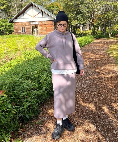 ikka（イッカ）の「【雑誌InRed11月号掲載】GOKU楽ダンボールタイトスカート【洗濯機で洗える】（スカート・レディース・レッド/ベージュ/モカ/ダークグリーン/ブラック・S/M/L）」の9枚目の写真