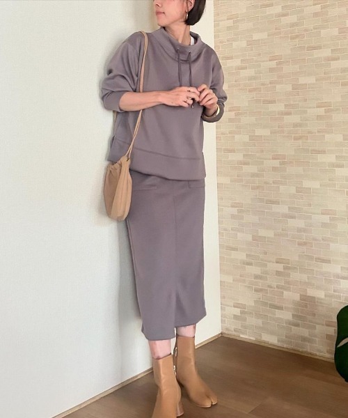 ikka（イッカ）の「【雑誌InRed11月号掲載】GOKU楽ダンボールタイトスカート【洗濯機で洗える】（スカート・レディース・レッド/ベージュ/モカ/ダークグリーン/ブラック・S/M/L）」の15枚目の写真