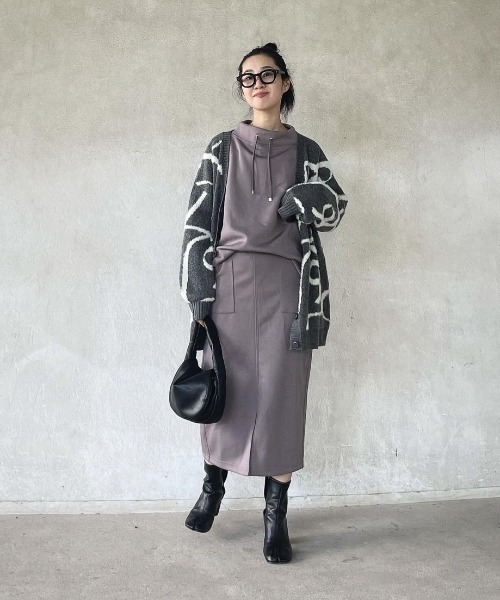 ikka（イッカ）の「【雑誌InRed11月号掲載】GOKU楽ダンボールタイトスカート【洗濯機で洗える】（スカート・レディース・レッド/ベージュ/モカ/ダークグリーン/ブラック・S/M/L）」の21枚目の写真