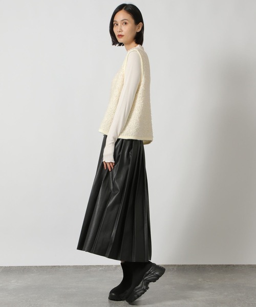 LAKOLE（ラコレ）の「2WAYテープヤーンベスト / 145835（ベスト・レディース・グレー/ブラック/アイボリー・FREE）」の4枚目の写真