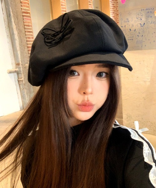 Mayree（メイリー）の「【urge select】ブラック ボリューム リボン付き キャスケット（キャスケット・レディース・ブラック・FREE）」の2枚目の写真