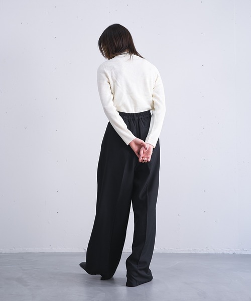 nearness(ニアネス)の「ワイドストレートパンツ(スラックス・レディース・グレー/ブラック・FREE)」の10枚目の写真